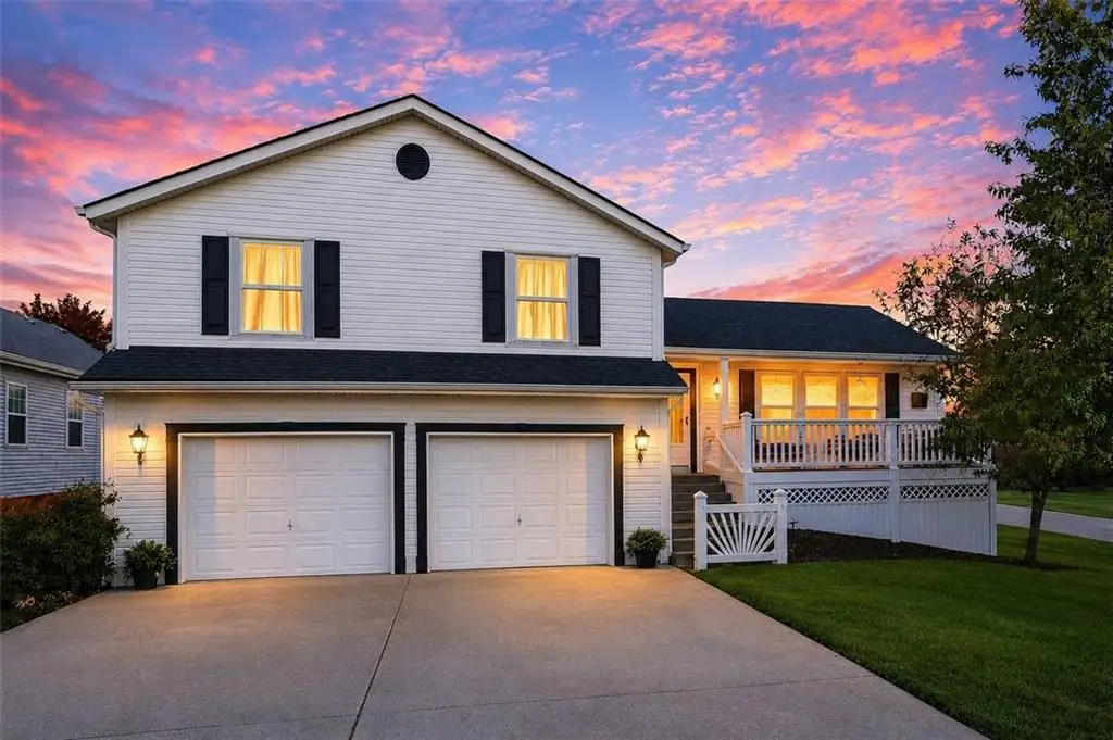 1301 Fox Run Trail, Platte City, MO 64079 - #1