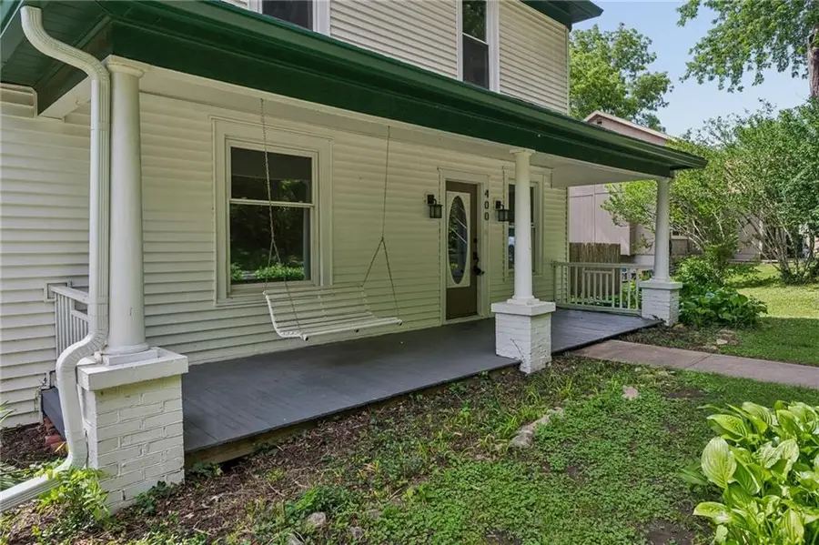 400 West Street, Parkville, MO 64152 - #2