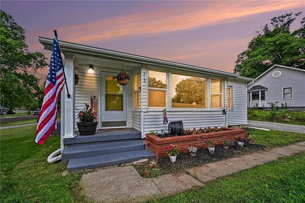 210 Dewey Avenue, Gower, MO 64454 - #1