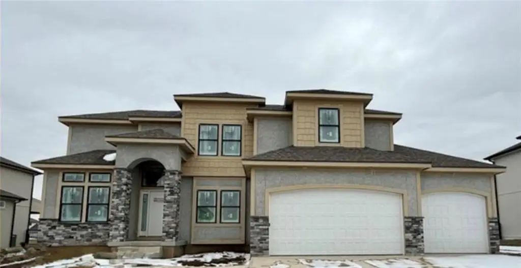 3133 SW Summit View Trail, Lees Summit, MO 64082 - #1