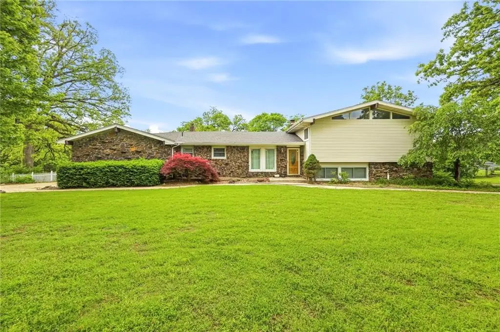 5740 E Catalpa Street, Springfield, MO 65809 - #1