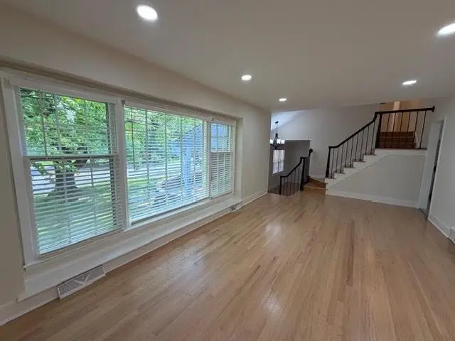 107 W 104th Street, Kansas City, MO 64114 - #3
