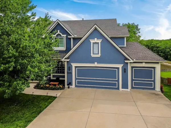 9425 N Harrison Street, Kansas City, MO 64155