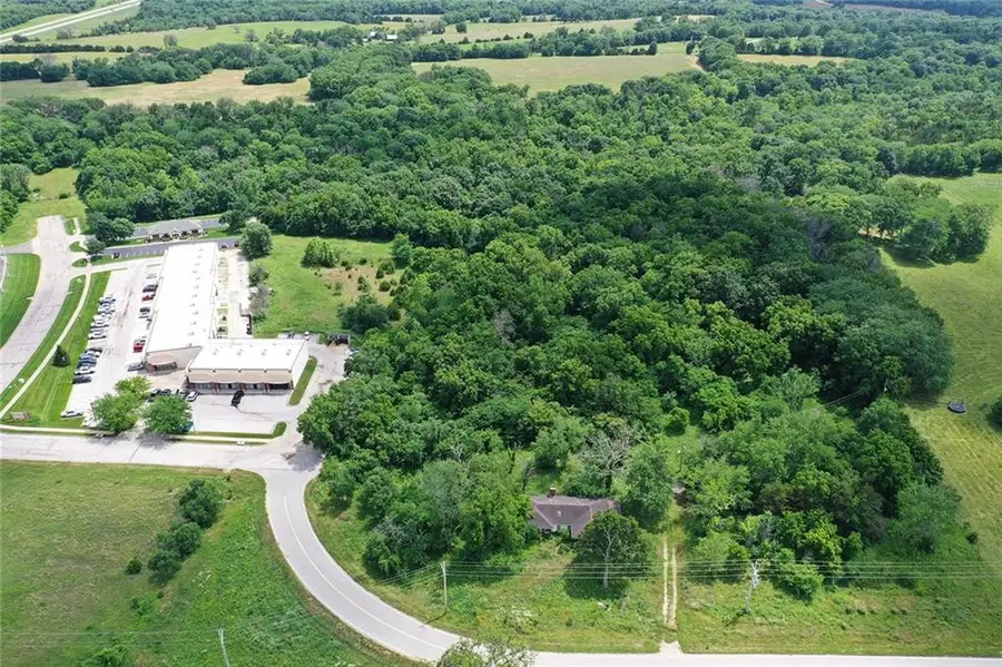 10099 K-68 Highway, Louisburg, KS 66053 - #2