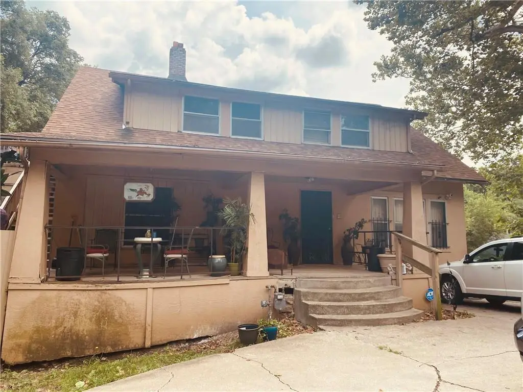 3883 E 62nd Street, Kansas City, MO 64130 - #1