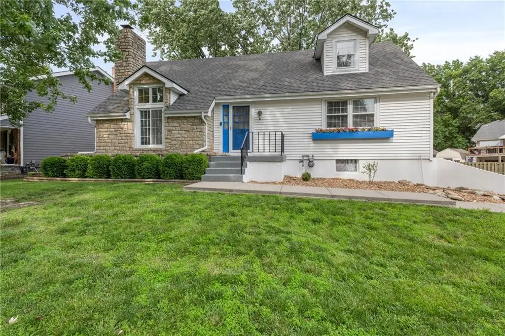 520 SW Windmill Lane, Lees Summit, MO 64082 - #1