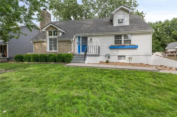 520 SW Windmill Lane, Lee's Summit, MO 64082