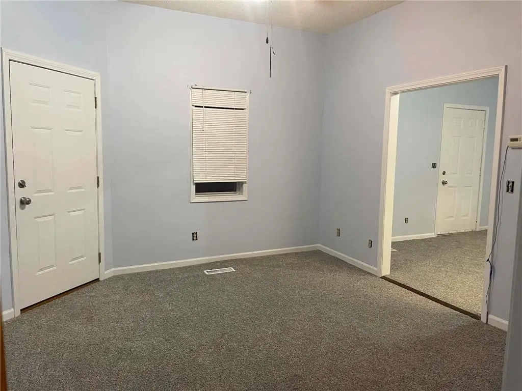 401 Hammond Street, Waverly, KS 66871 - #1