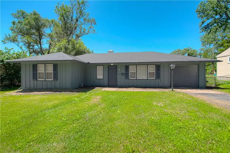 8511 E 110th Terrace, Kansas City, MO 64134 - #3