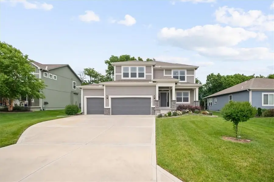 3101 SW Arbor Tree Drive, Lees Summit, MO 64082 - #3