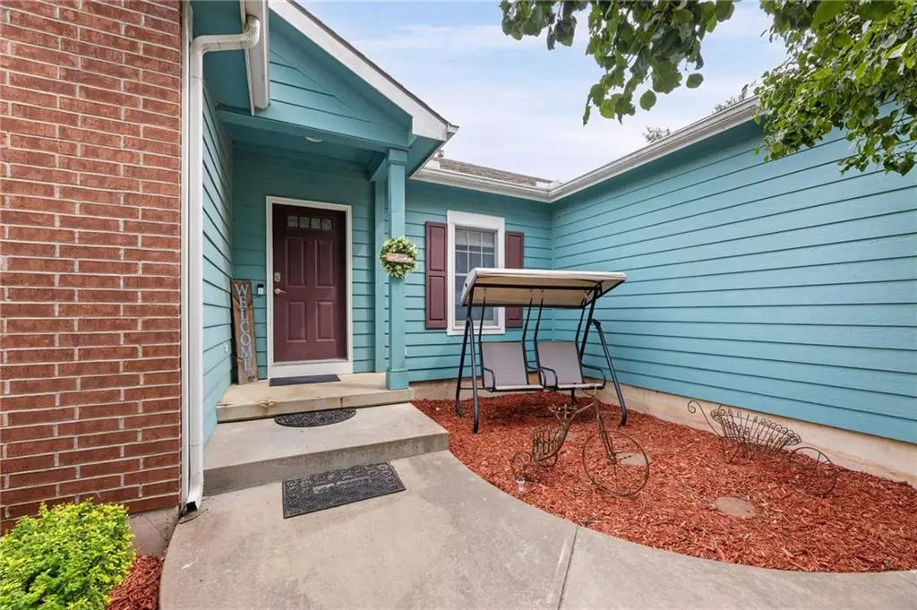 1405 Pine Court, Ottawa, KS 66067 - #1