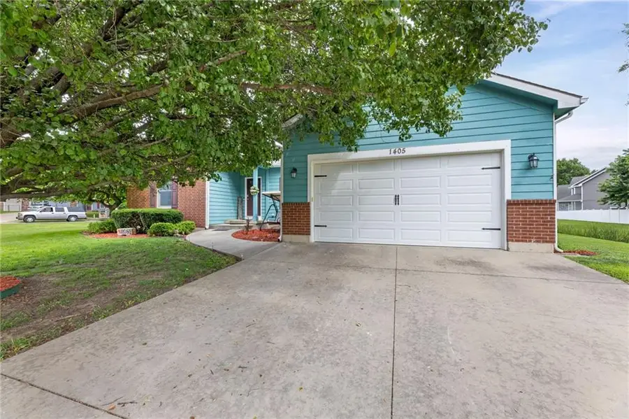 1405 Pine Court, Ottawa, KS 66067 - #3