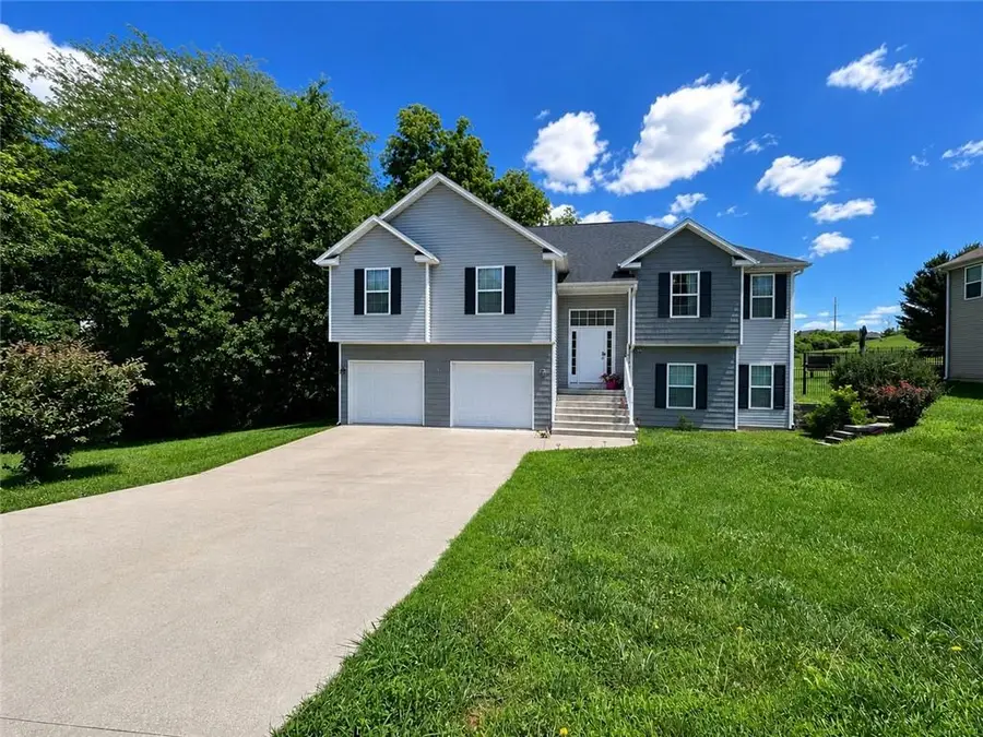 4707 Brookstone Drive, Saint Joseph, MO 64507 - #2