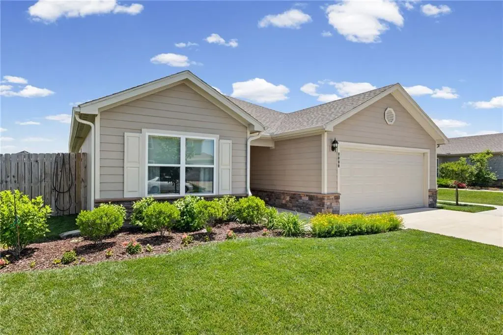 8000 SE 6th Terrace, Blue Springs, MO 64014 - #1