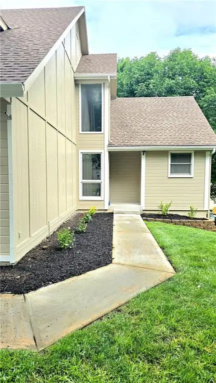 15416 Floyd Street, Overland Park, KS 66223 - #2
