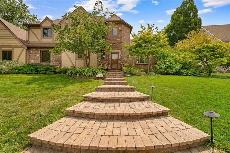 12401 W 110th Terrace, Overland Park, KS 66210 - #3