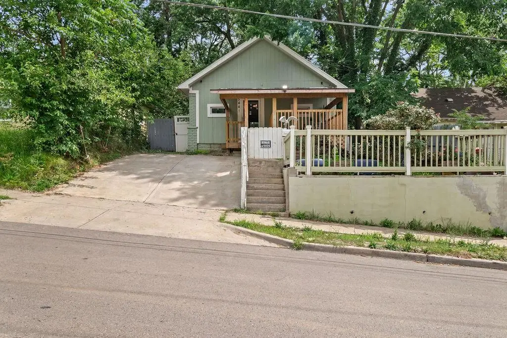 5441 E 27th Street, Kansas City, MO 64127 - #1