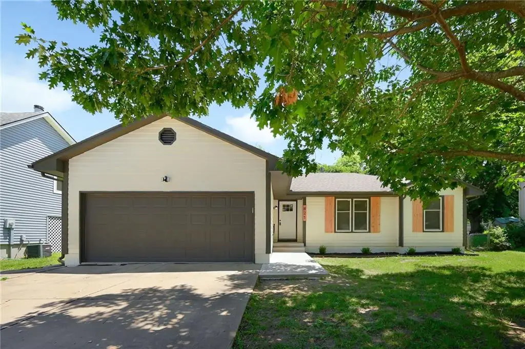 821 Heather Drive, Belton, MO 64012 - #1