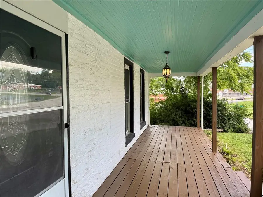 1000 4th Street, Platte City, MO 64079 - #3