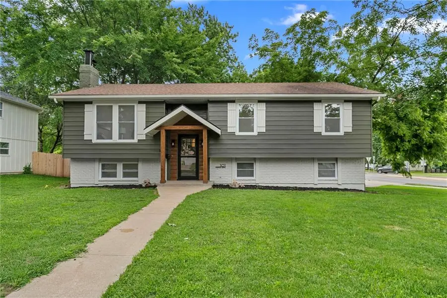 101 Manor Drive, Belton, MO 64012 - #3