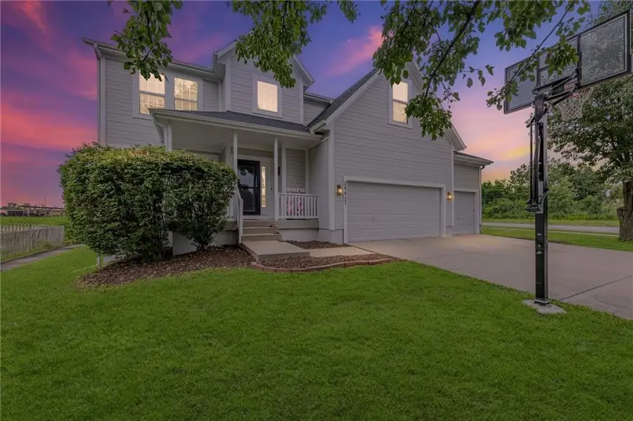 29417 W 186th Street, Gardner, KS 66030 - #2