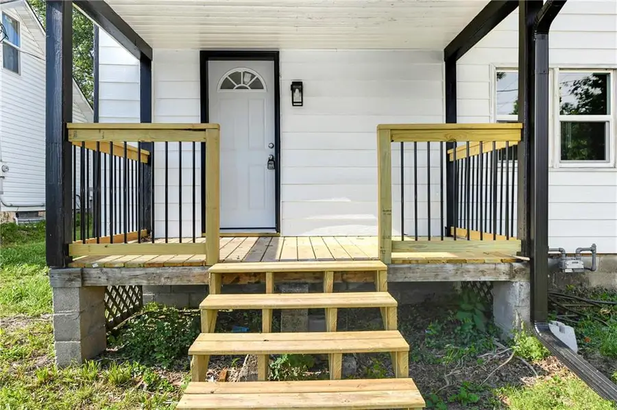 111 E Dryden Street, Odessa, MO 64076 - #3