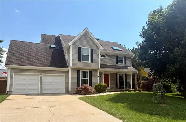 15507 W 94th Terrace, Lenexa, KS 66219
