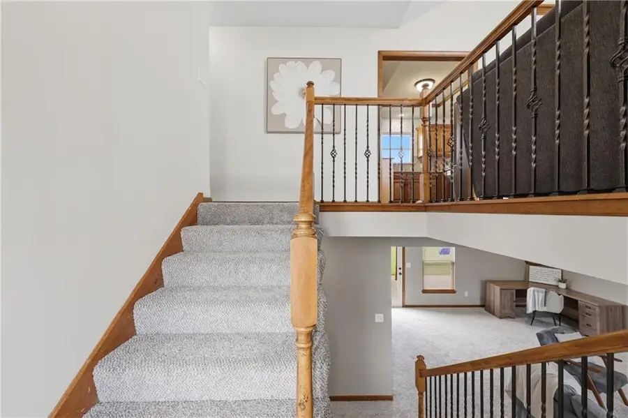 9712 E 222nd Street, Peculiar, MO 64078 - #3