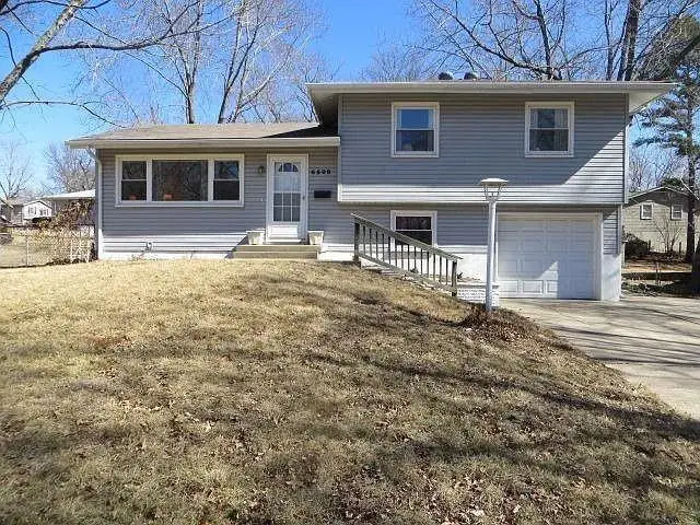 6509 N Bellefontaine Avenue, Gladstone, MO 64119 - #1
