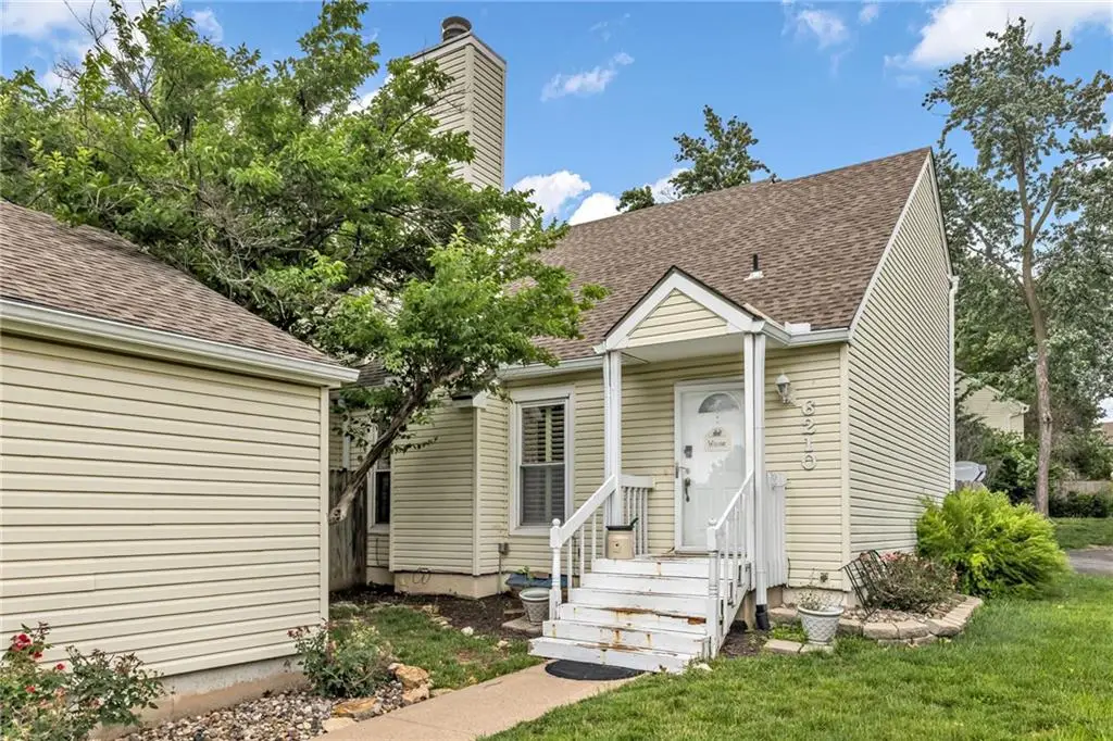 6210 NW 82nd Terrace, Kansas City, MO 64151 - #1