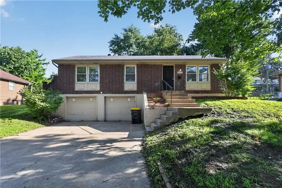 8608 E 58th Street, Kansas City, MO 64129 - #3