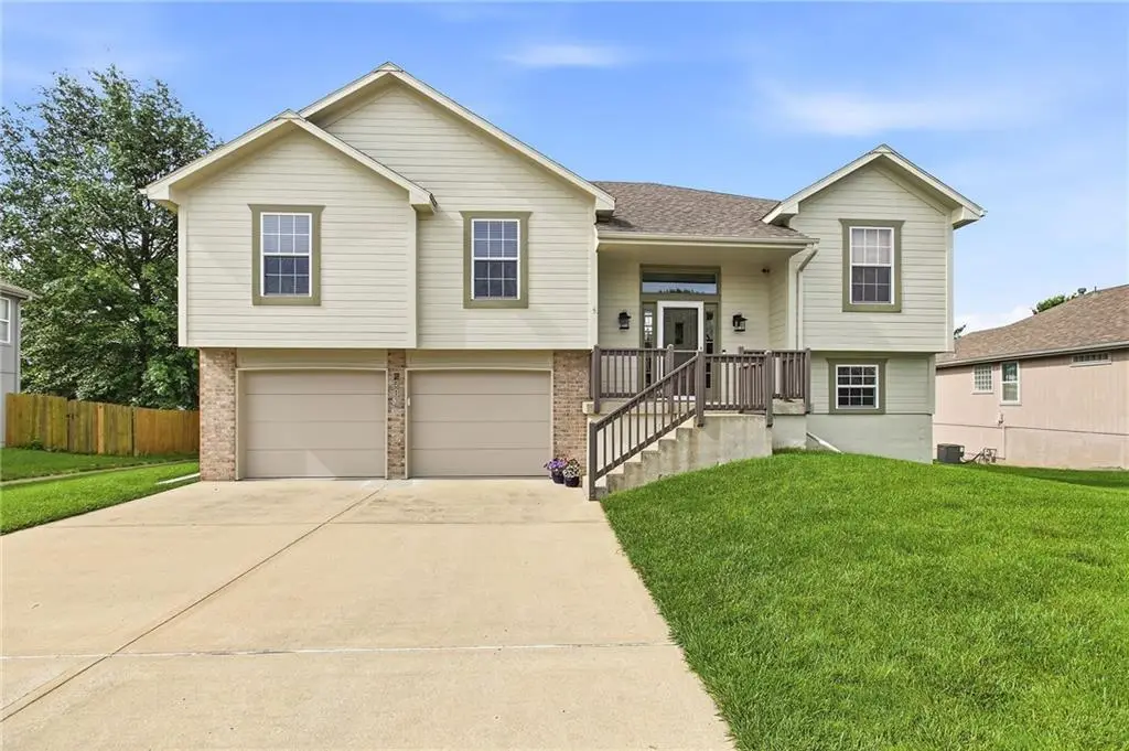 2513 NE Old Paint Road, Lees Summit, MO 64086 - #1