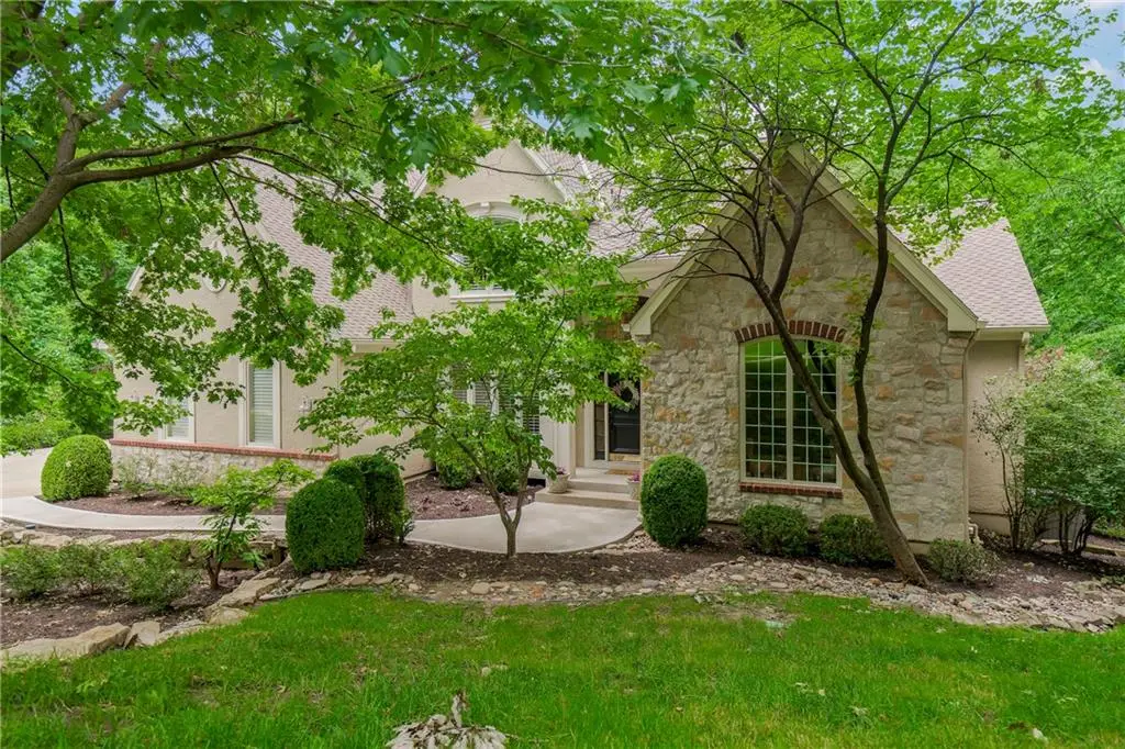 4522 N Mulberry Court, Kansas City, MO 64116 - #1