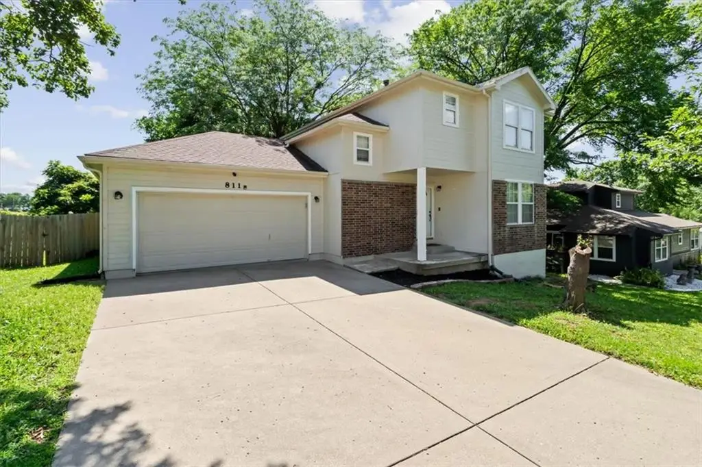 811 N 89th Street, Kansas City, KS 66112 - #1