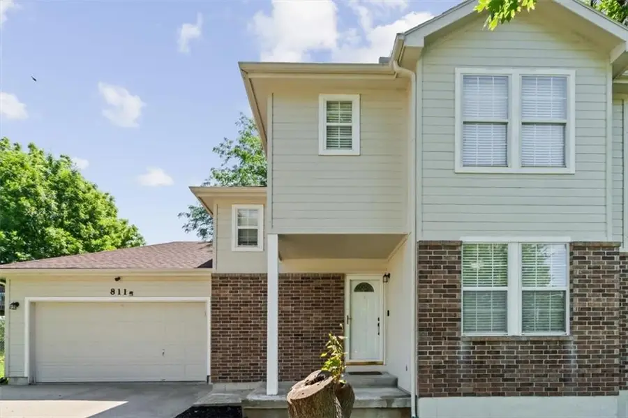 811 N 89th Street, Kansas City, KS 66112 - #3