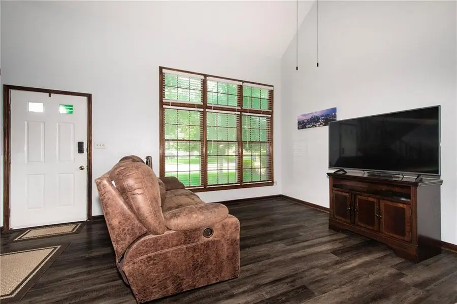 15216 W 132nd Place, Olathe, KS 66062 - #3