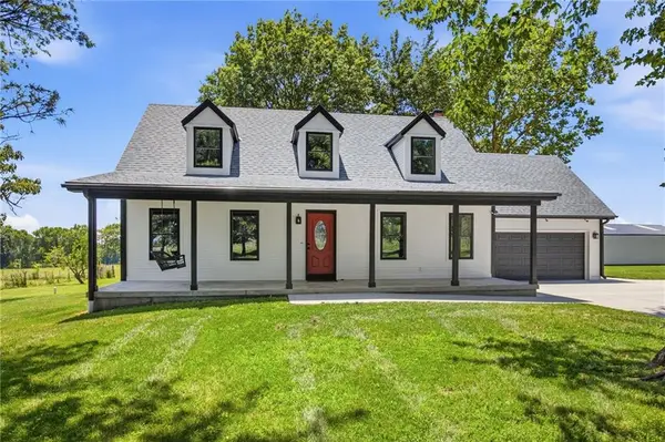 40107 E Lorenze Road, Lone Jack, MO 64070