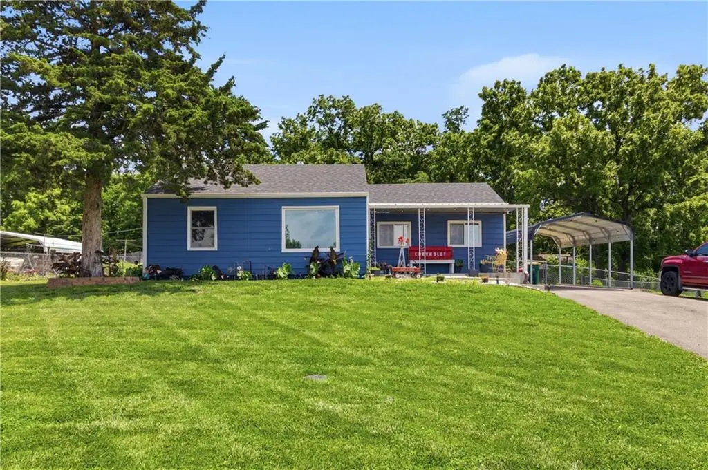 1501 N 94th Street, Kansas City, KS 66112 - #1