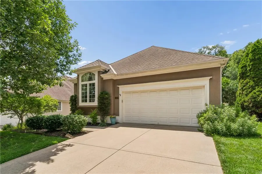 13322 Pennsylvania Court, Kansas City, MO 64145 - #3