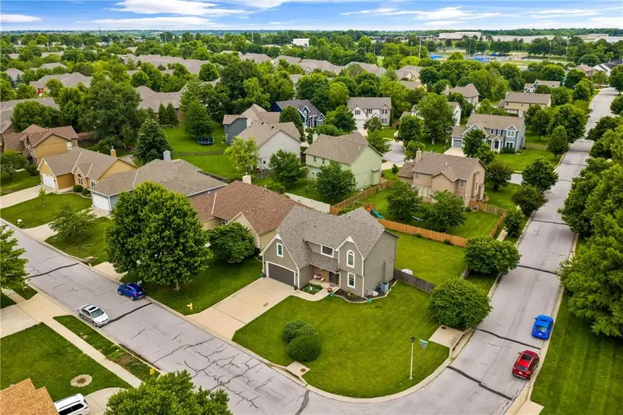 15337 S Greenwood Street, Olathe, KS 66062 - #2