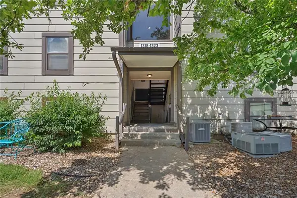 1318 Westbrooke Street, Lawrence, KS 66049