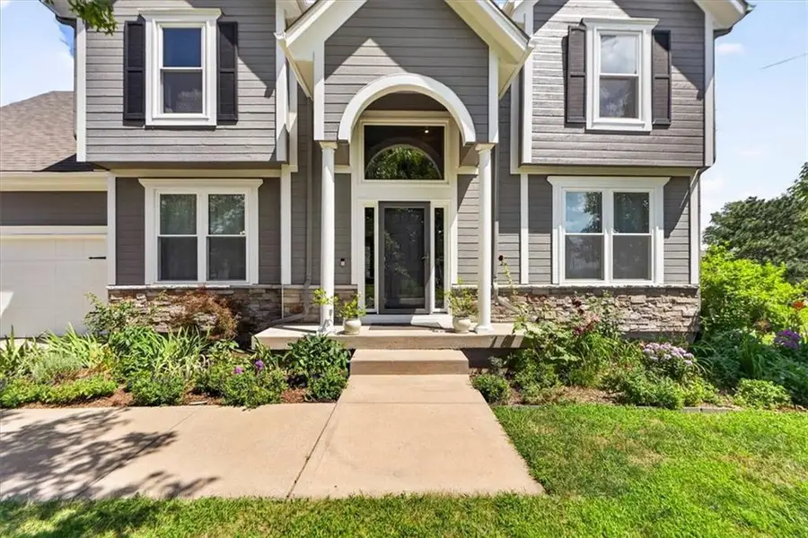 21614 W 96th Street, Lenexa, KS 66220 - #3