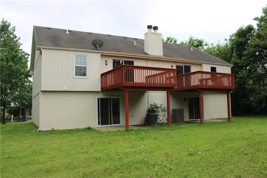 401-403 NW Highland Lane, Blue Springs, MO 64014 - #3