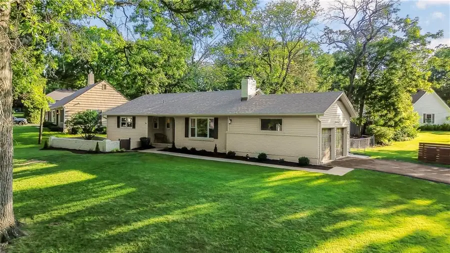 8100 Dearborn Drive, Prairie Village, KS 66208 - #3