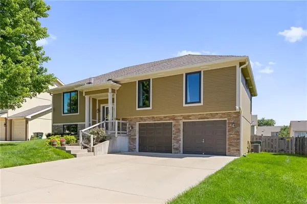 751 Park Avenue, Leavenworth, KS 66048