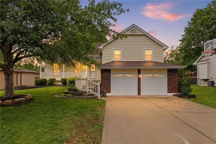 1209 SW Trail Ridge Drive, Blue Springs, MO 64015 - #2