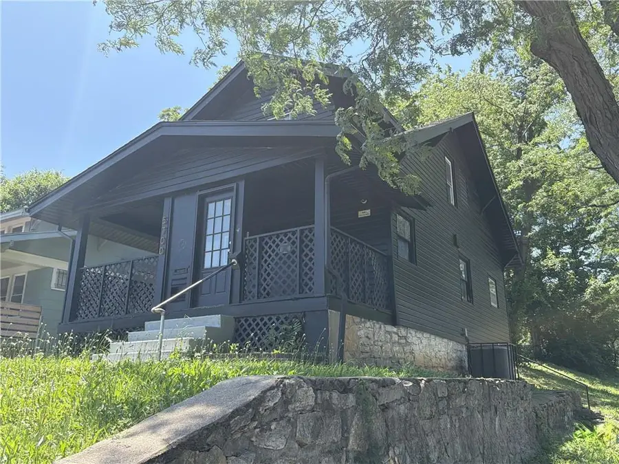 5700 Euclid Avenue, Kansas City, MO 64130 - #2