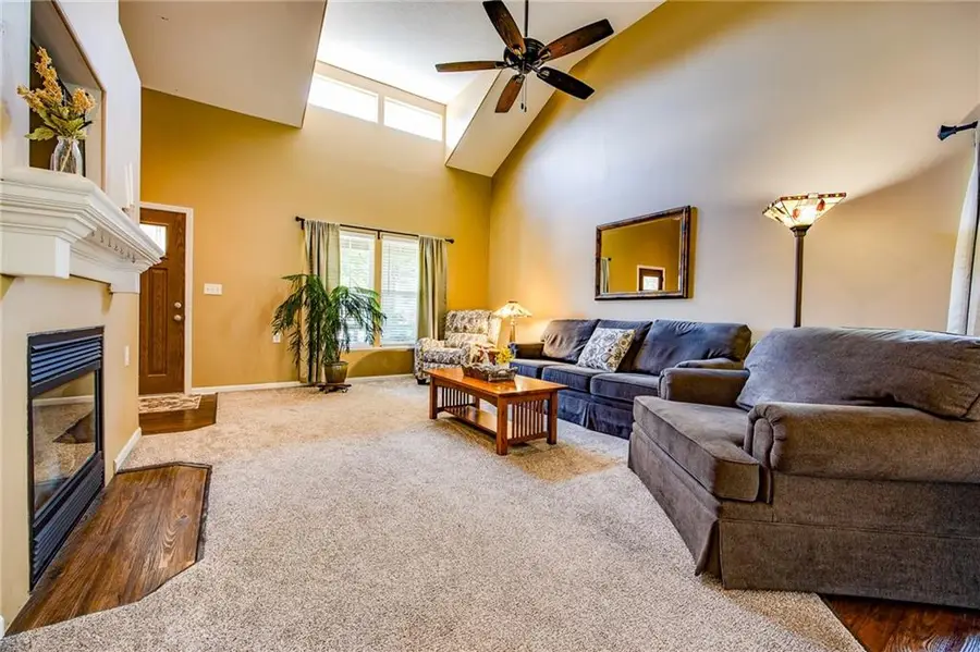 1837 Delaware Street, Lawrence, KS 66044 - #3