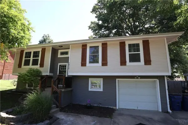 1412 Fir Street, Eudora, KS 66025