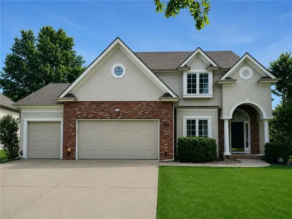 9009 N Kentucky Avenue, Kansas City, MO 64157